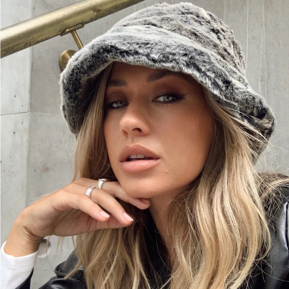 PRINCESS POLLY FURRY HAT